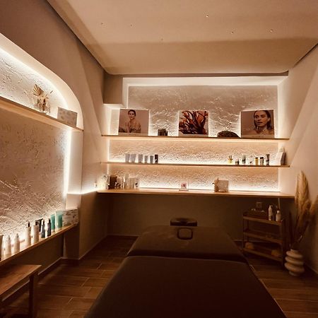 Spongia Hotel Suites & Spa Myrties Extérieur photo
