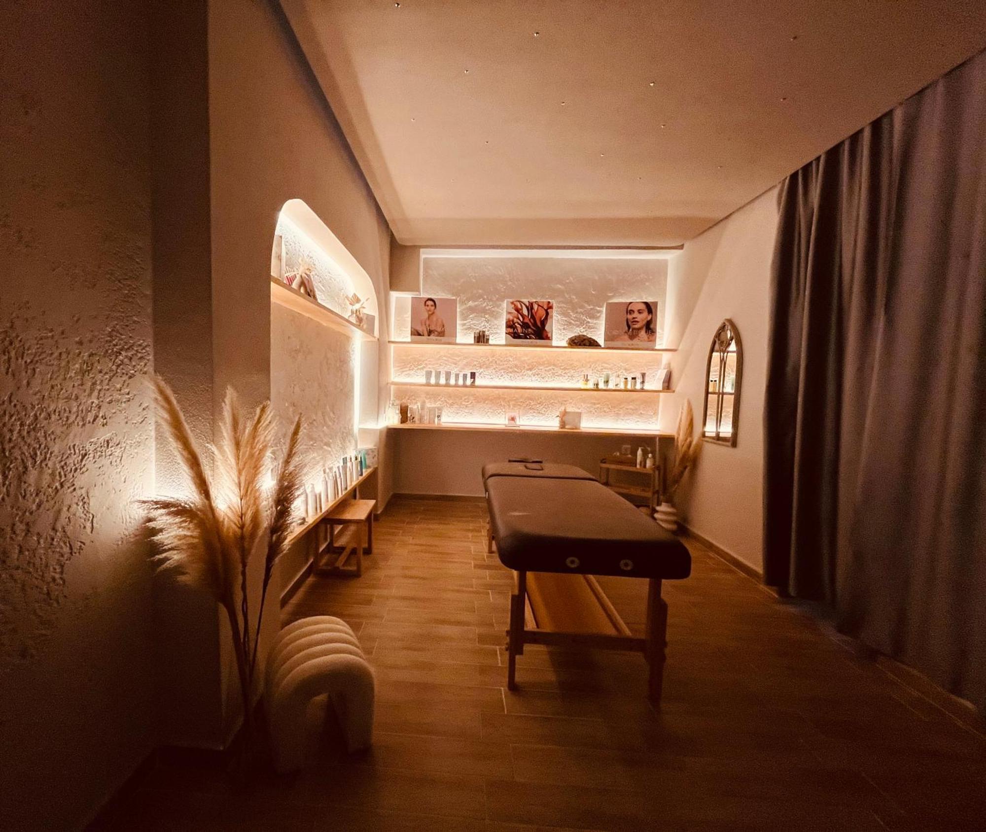 Spongia Hotel Suites & Spa Myrties Extérieur photo